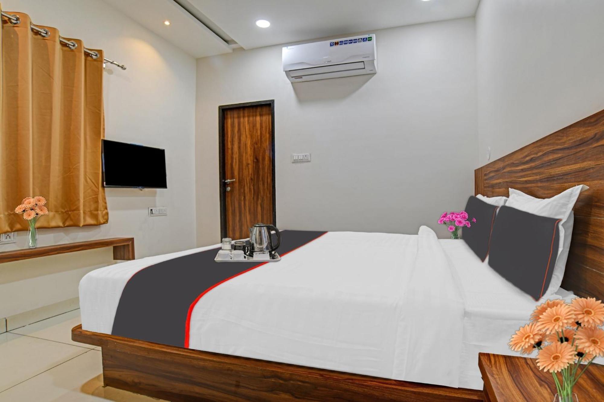 Hotel O Blue Sky Indore Exterior foto
