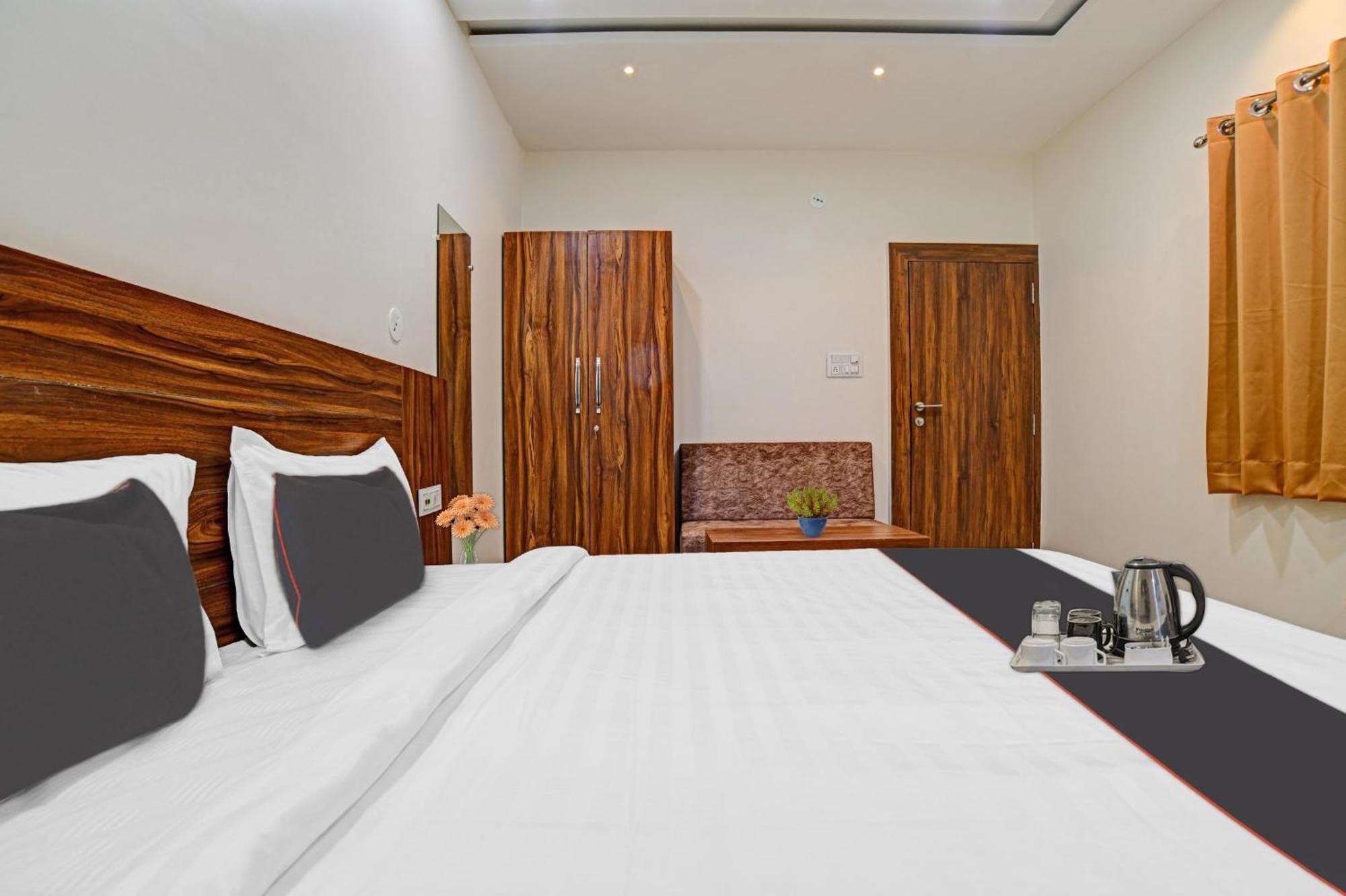 Hotel O Blue Sky Indore Exterior foto